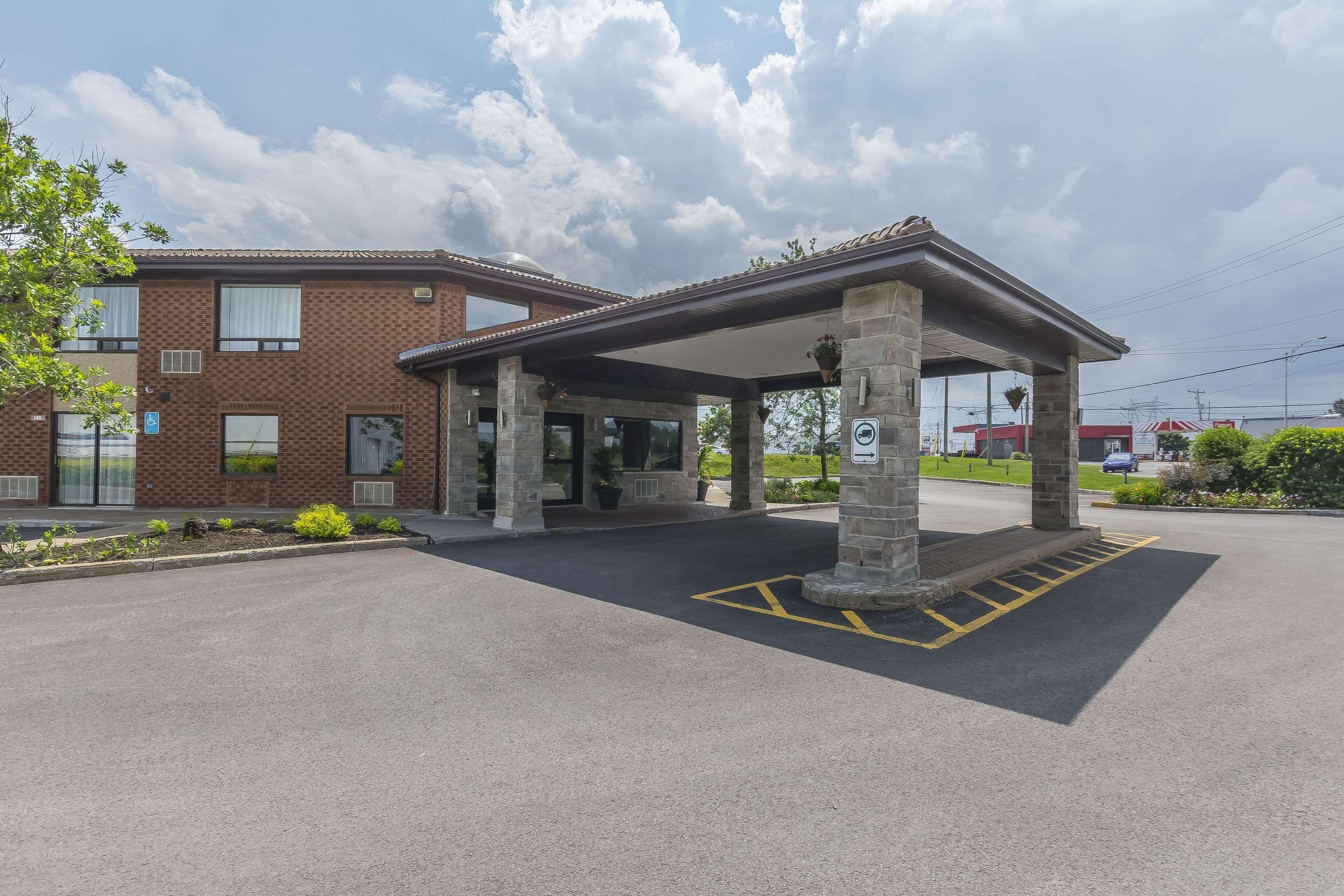 Comfort Inn Lévis Eksteriør bilde
